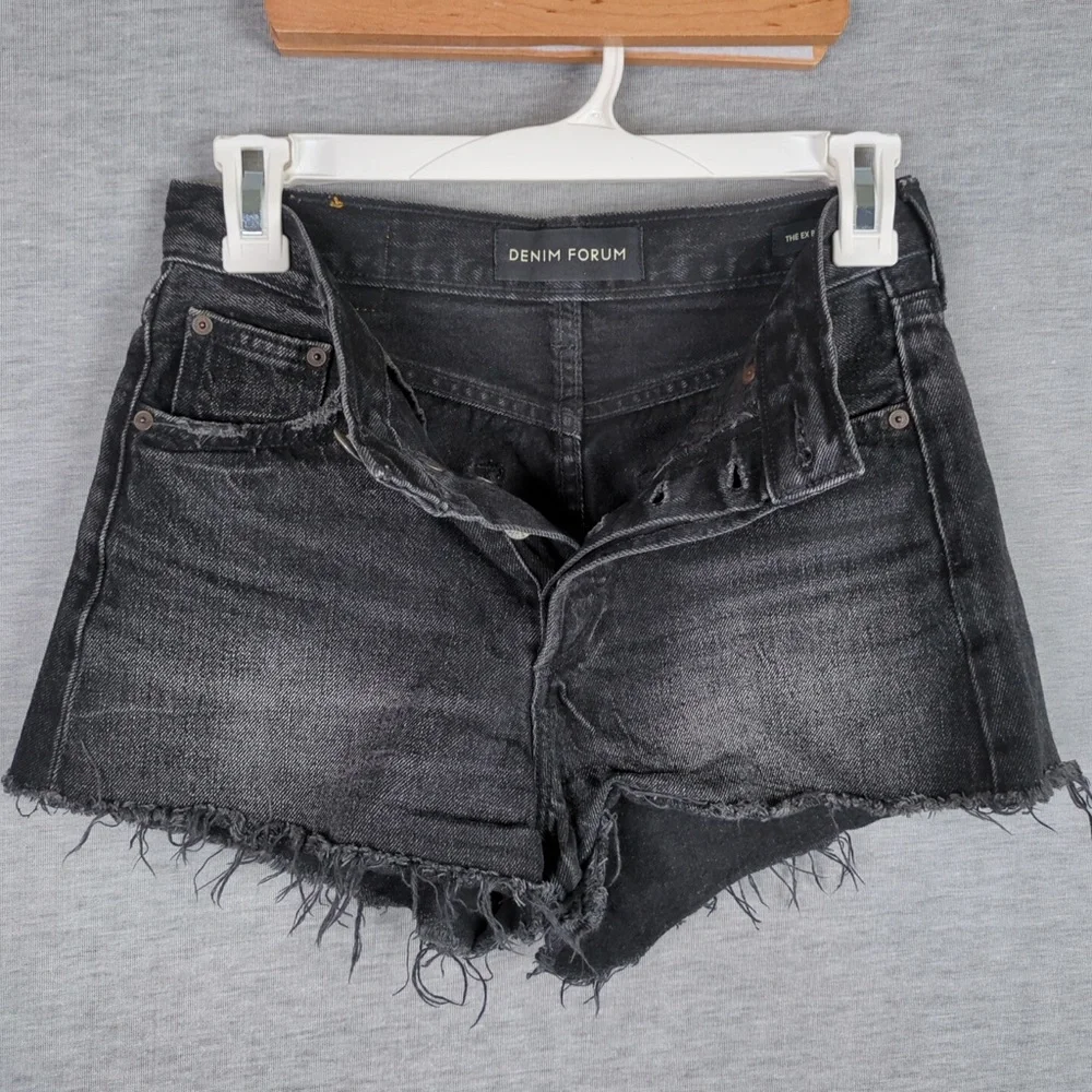 👯‍♀️Host Pick⚡️Denim Forum (Aritzia) The Ex Boyfriend Short - Picture 6 of 11